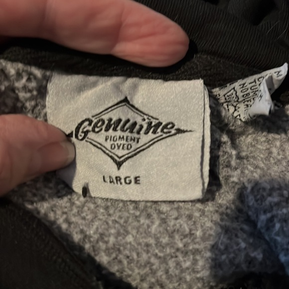 Chicago Blackhawks size L Black hoodie with pocket Genuine - Picture 7 of 9